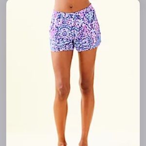 Lilly Pulitzer Luxletic 4” Ocean Trail Shorts XXS Call My Shell Phone
